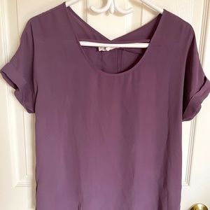 Mauve blouse with front peep